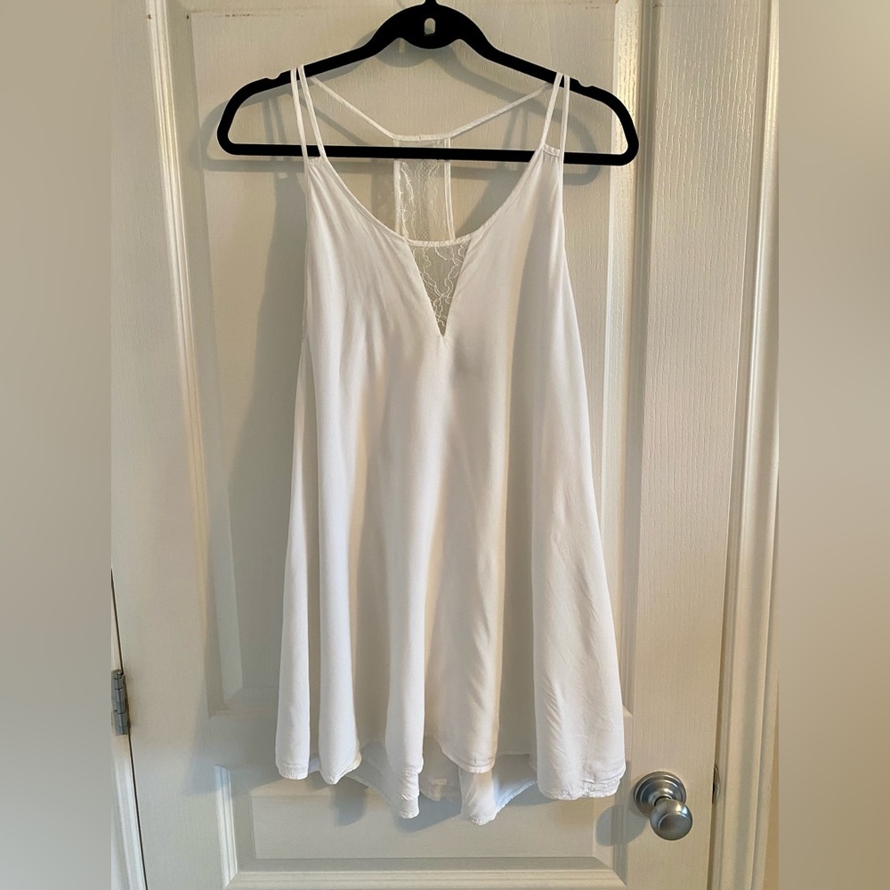 White Long Flowey Top/Dress
